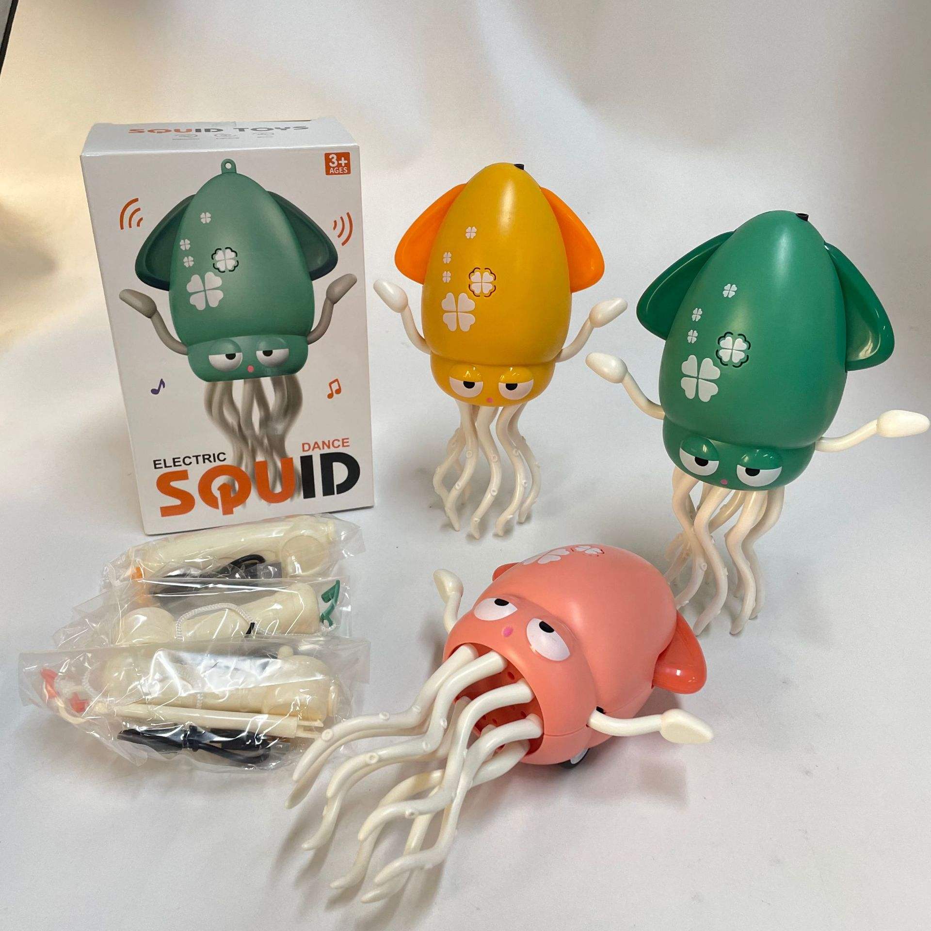 Linked Squid Movement Toy — SST343242